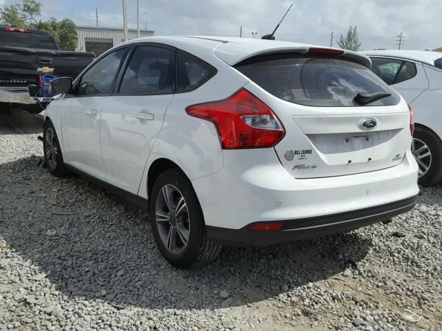 1FADP3K20EL387514 - 2014 FORD FOCUS SE WHITE photo 3