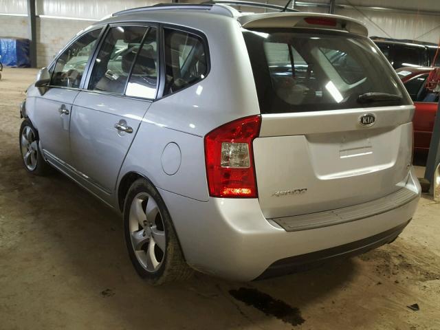 KNAFG525877079699 - 2007 KIA RONDO BASE SILVER photo 3