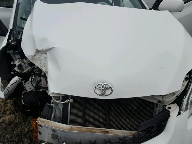 2T1KU4EE8AC256659 - 2010 TOYOTA COROLLA MA WHITE photo 7