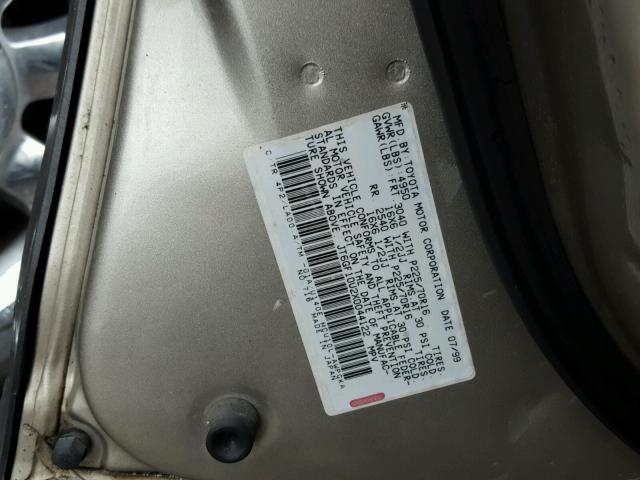 JT6GF10U2X0044122 - 1999 LEXUS RX 300 GOLD photo 10