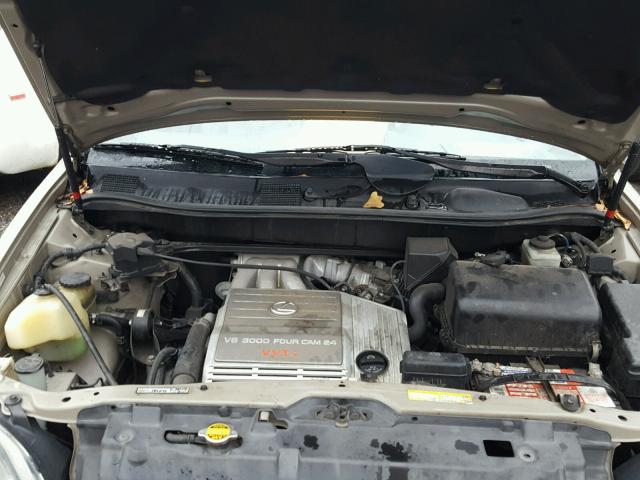 JT6GF10U2X0044122 - 1999 LEXUS RX 300 GOLD photo 7