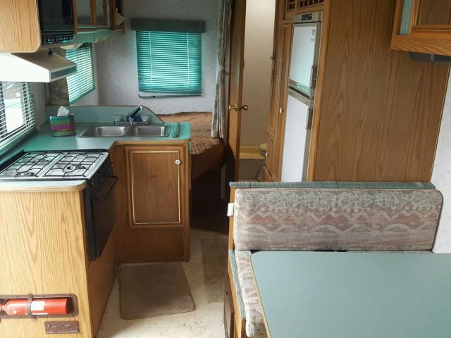 1FDKE30G9SHA76325 - 1995 JAMB MOTORHOME WHITE photo 9