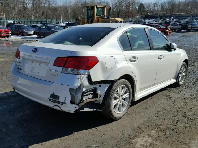 4S3BMBC61C3040731 - 2012 SUBARU LEGACY 2.5 WHITE photo 4