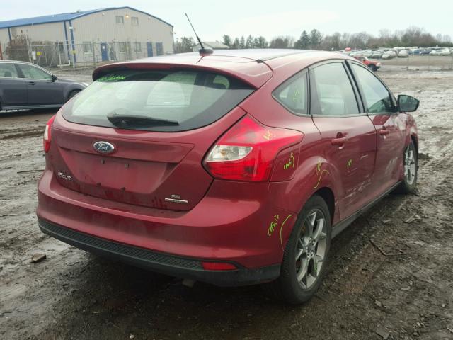 1FADP3K26DL339370 - 2013 FORD FOCUS SE RED photo 4