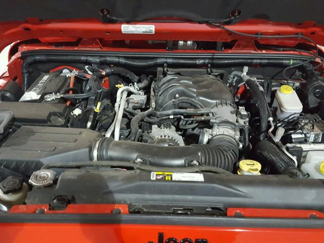 1C4BJWEG3FL769985 - 2015 JEEP WRANGLER U RED photo 7