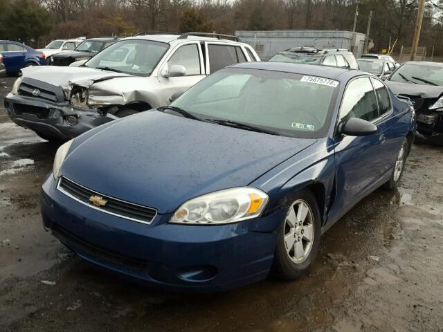 2G1WM15K069244074 - 2006 CHEVROLET MONTE CARL BLUE photo 2