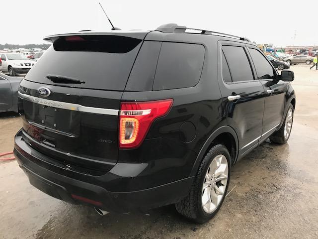 1FM5K8D88DGC81469 - 2013 FORD EXPLORER X BLACK photo 4