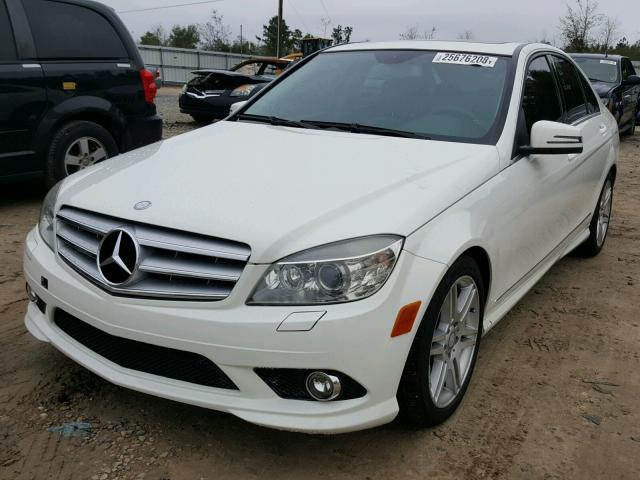 WDDGF5GB5AR113866 - 2010 MERCEDES-BENZ C 350 WHITE photo 2