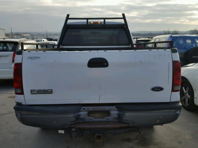 1FTSF20P57EA80490 - 2007 FORD F250 SUPER WHITE photo 6