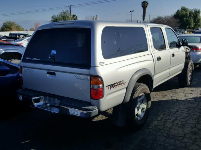 5TEGN92N02Z120980 - 2002 TOYOTA TACOMA DOU SILVER photo 4