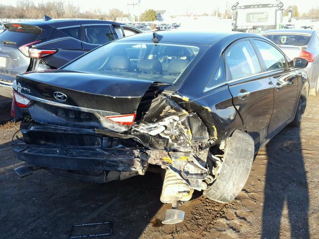 5NPEC4AC4BH290245 - 2011 HYUNDAI SONATA SE BLACK photo 4