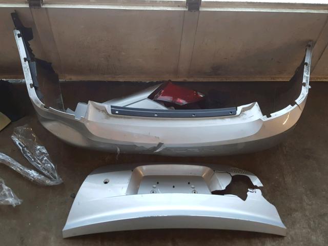 1G8AG52F43Z180785 - 2003 SATURN ION LEVEL SILVER photo 9