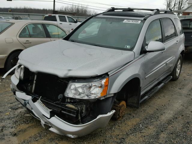 2CKDL73F466083507 - 2006 PONTIAC TORRENT SILVER photo 2