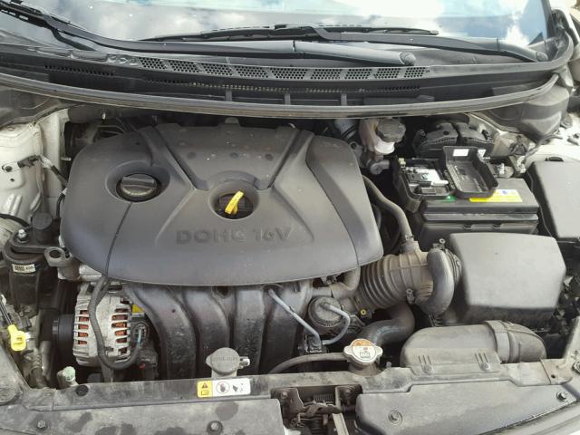 KNAFK4A61F5370672 - 2015 KIA FORTE LX CREAM photo 7