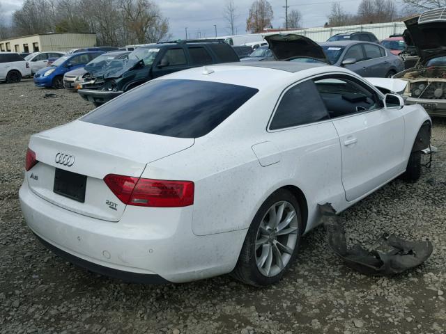 WAULFAFR5DA000502 - 2013 AUDI A5 PREMIUM WHITE photo 4