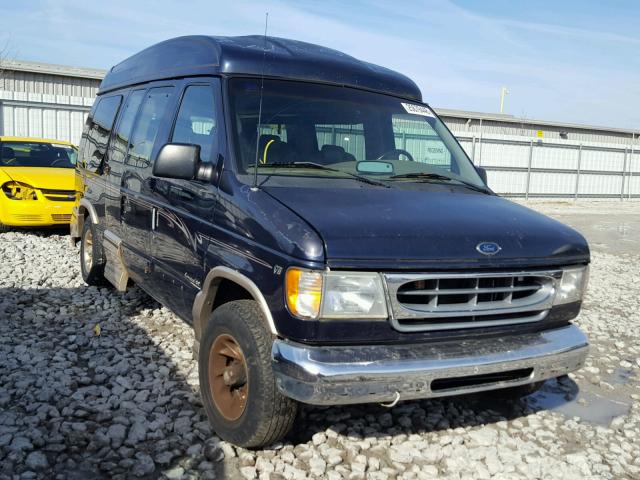 1FDRE14L22HA73907 - 2002 FORD ECONOLINE BLUE photo 1