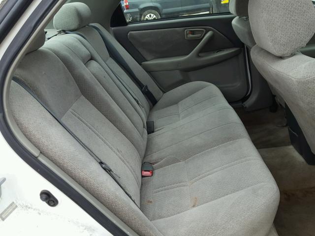 JT2BG22K7Y0472070 - 2000 TOYOTA CAMRY CE 白色 照片 6