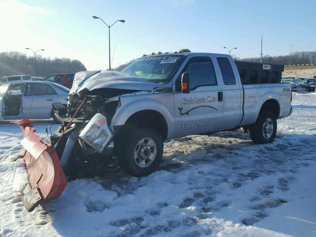 1FT7X2B68CEA27915 - 2012 FORD F250 SUPER SILVER photo 2