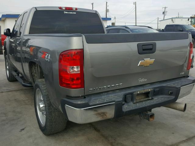 1GCHK29648E169727 - 2008 CHEVROLET SILVERADO GRAY photo 3