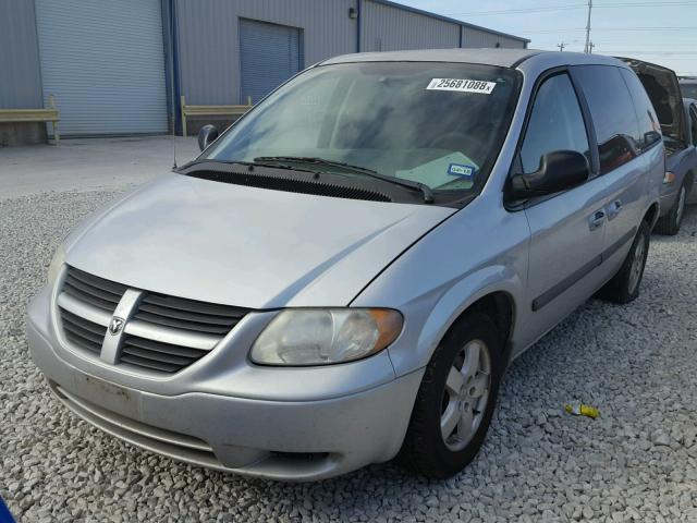 1D4GP45R57B145027 - 2007 DODGE CARAVAN SX SILVER photo 2