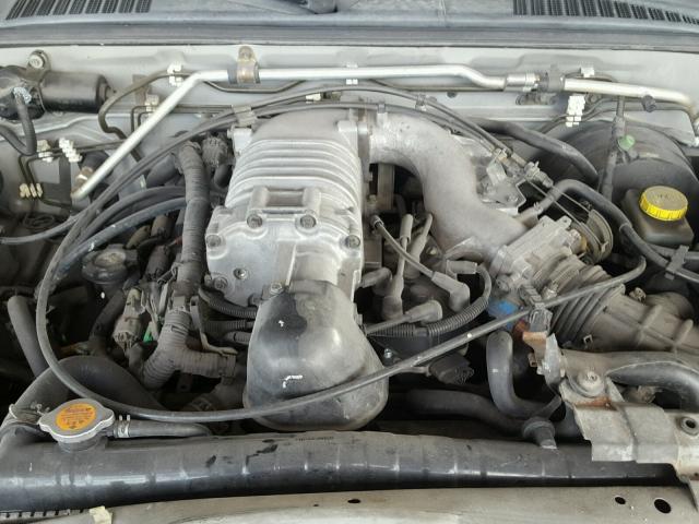 5N1MD28T52C585137 - 2002 NISSAN XTERRA SE SILVER photo 7