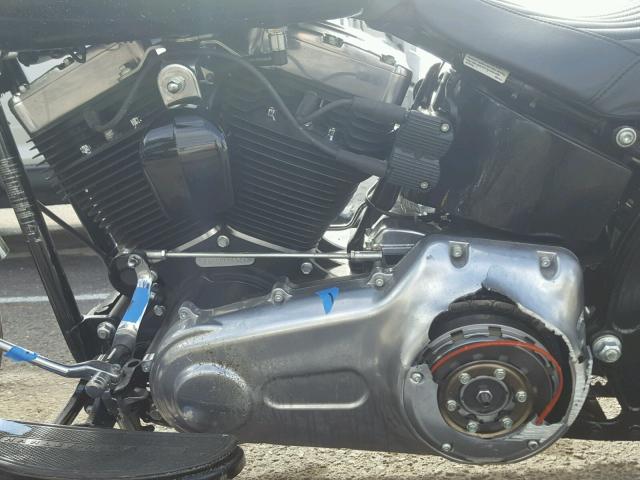 1HD1JRV36HB017442 - 2017 HARLEY-DAVIDSON FLS SOFTAI 黑色 照片 7