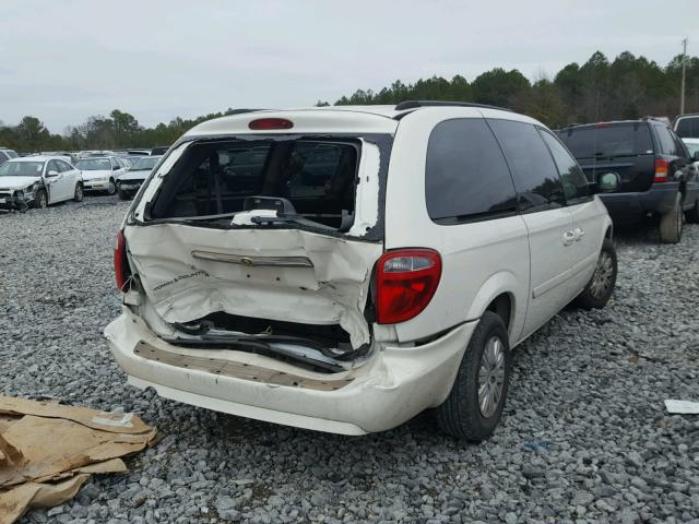 2A4GP44RX7R352197 - 2007 CHRYSLER TOWN & COU WHITE photo 4