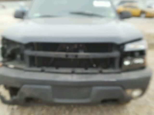 3GNEC13T93G200990 - 2003 CHEVROLET AVALANCHE BLACK photo 9