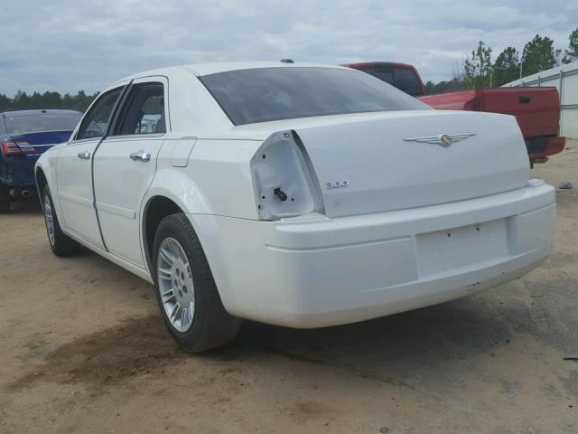 2C3KA43R66H445312 - 2006 CHRYSLER 300 WHITE photo 3