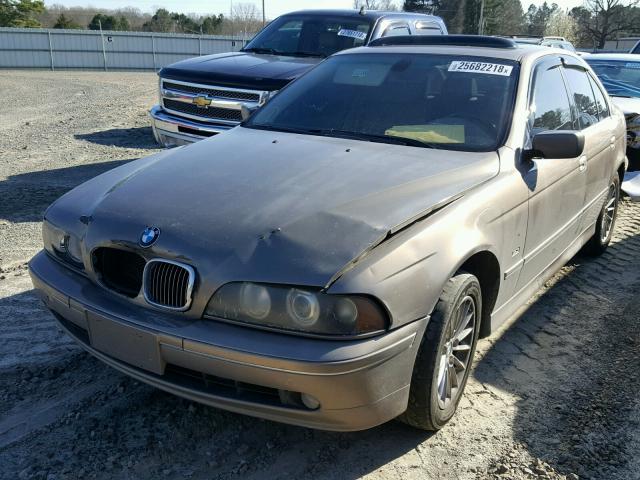 WBADN63402GN85593 - 2002 BMW 540 I AUTO BROWN photo 2