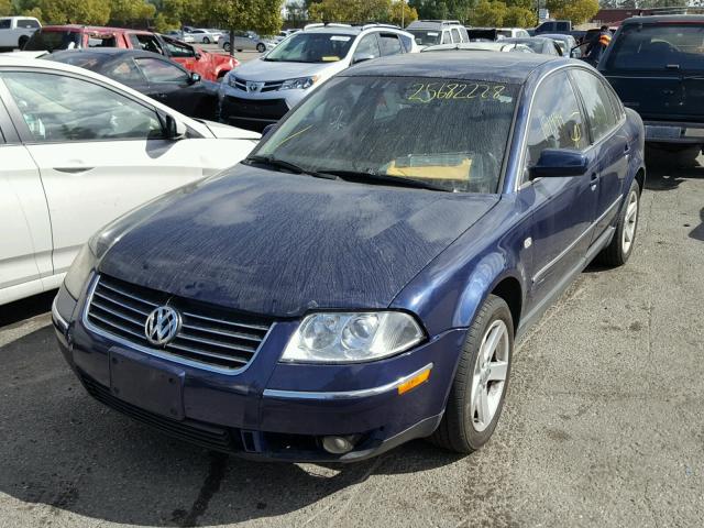 WVWRH63B74P094214 - 2004 VOLKSWAGEN PASSAT GLX BLUE photo 2