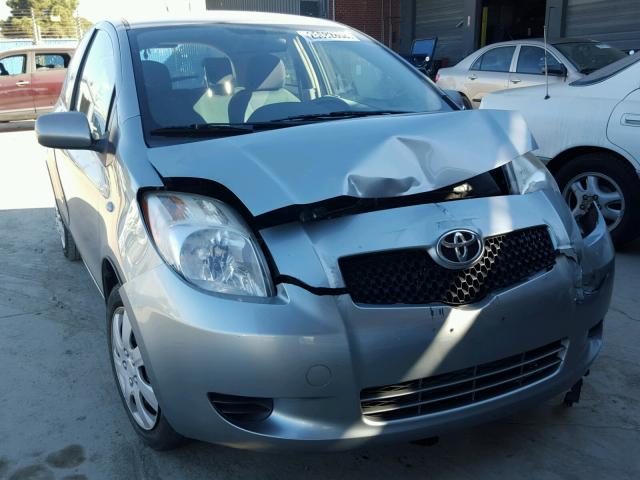 JTDJT923885153179 - 2008 TOYOTA YARIS SILVER photo 1