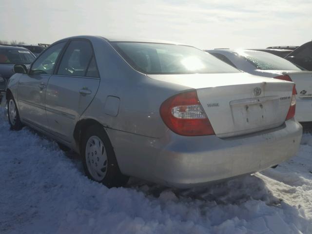 4T1BE32K04U857889 - 2004 TOYOTA CAMRY LE SILVER photo 3