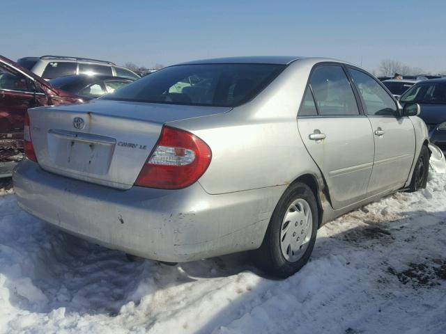 4T1BE32K04U857889 - 2004 TOYOTA CAMRY LE SILVER photo 4