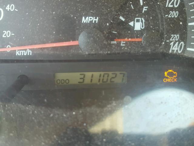 4T1BE32K04U857889 - 2004 TOYOTA CAMRY LE SILVER photo 8