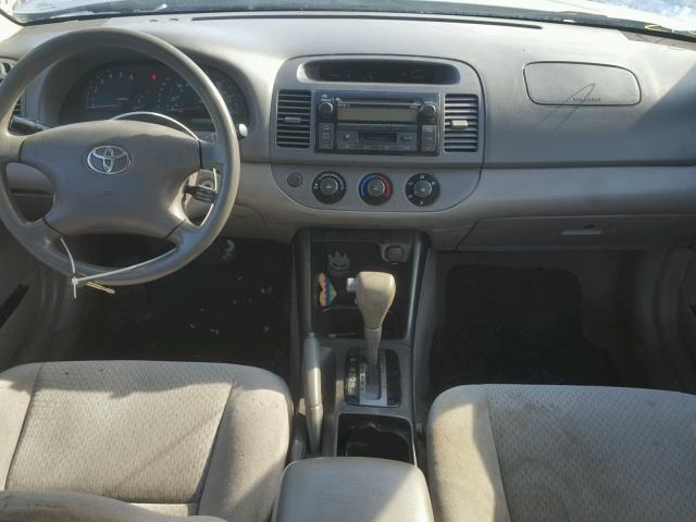 4T1BE32K04U857889 - 2004 TOYOTA CAMRY LE SILVER photo 9