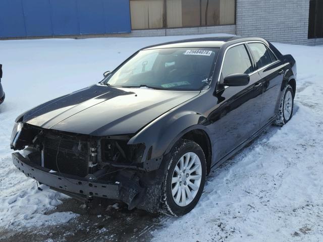 2C3CCAAG1CH146756 - 2012 CHRYSLER 300 BLACK photo 2