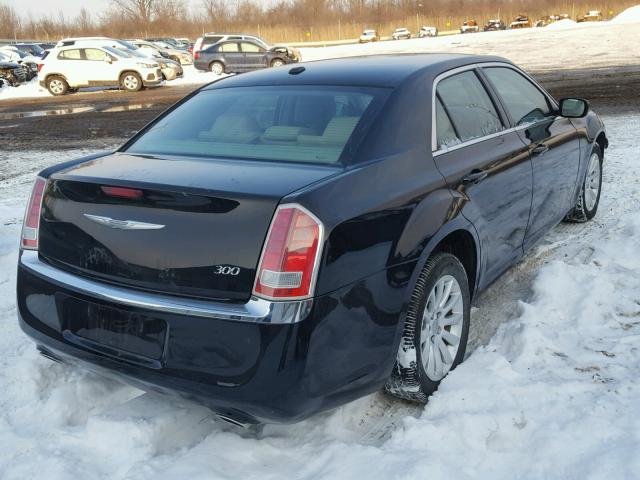 2C3CCAAG1CH146756 - 2012 CHRYSLER 300 BLACK photo 4