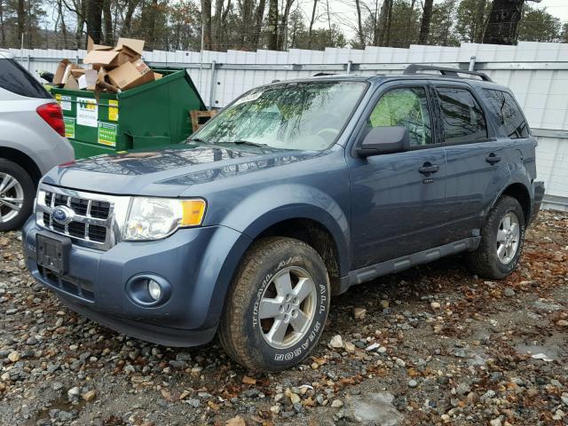 1FMCU9D73AKA93076 - 2010 FORD ESCAPE XLT BLUE photo 2