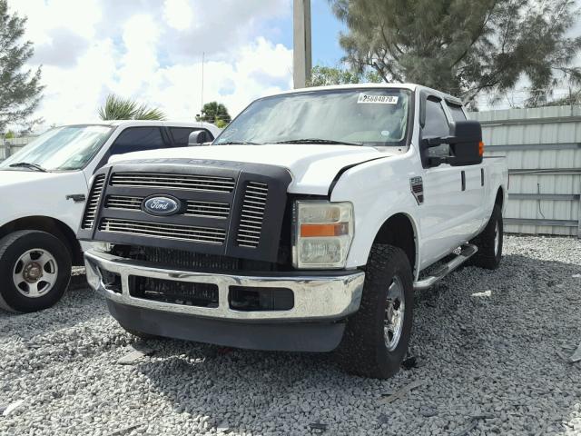 1FTSW21R98EB53085 - 2008 FORD F250 SUPER WHITE photo 2