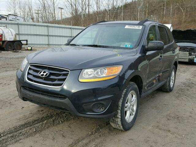 5XYZGDAB4BG038127 - 2011 HYUNDAI SANTA FE G GRAY photo 2