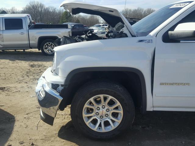 3GTU2MEC1HG360262 - 2017 GMC SIERRA K15 WHITE photo 9