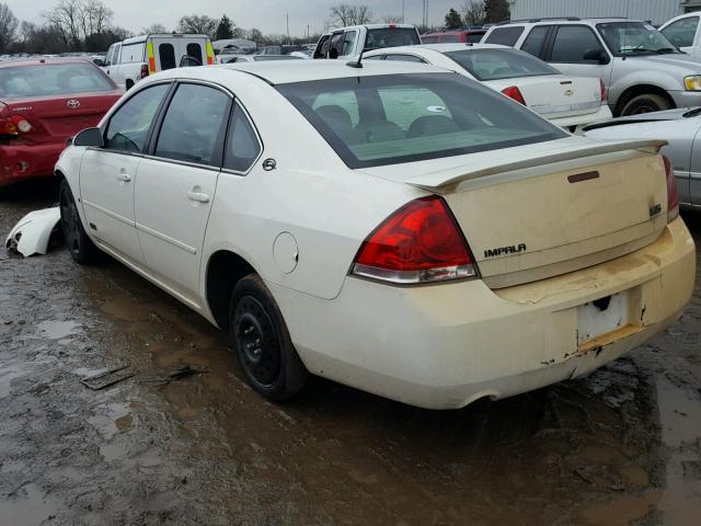 2G1WD58C989101753 - 2008 CHEVROLET IMPALA SUP WHITE photo 3