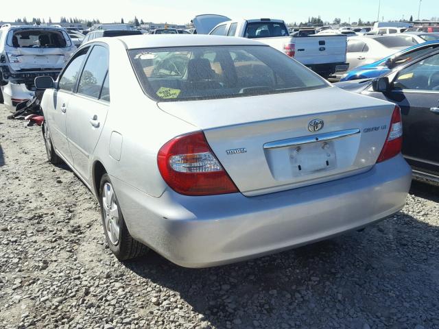 JTDBE32K920083862 - 2002 TOYOTA CAMRY LE SILVER photo 3