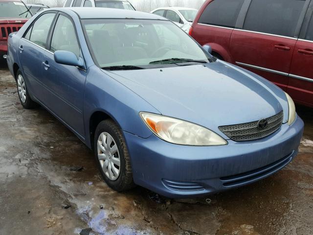 4T1BE32K72U565282 - 2002 TOYOTA CAMRY LE BLUE photo 1