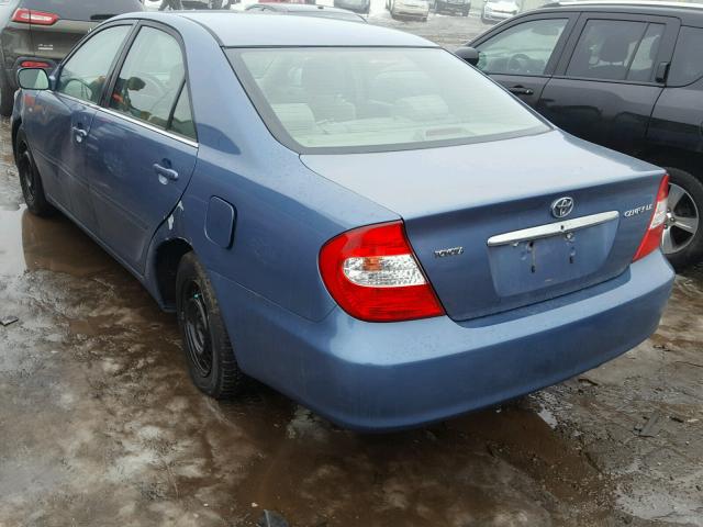4T1BE32K72U565282 - 2002 TOYOTA CAMRY LE BLUE photo 3