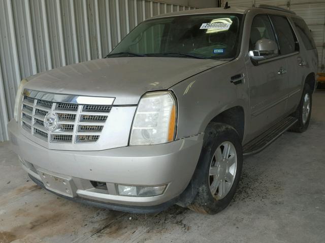 1GYEC63898R148571 - 2008 CADILLAC ESCALADE L SILVER photo 2