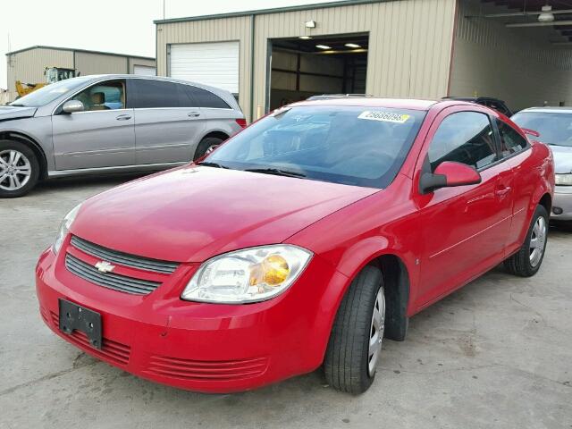 1G1AL18F687237047 - 2008 CHEVROLET COBALT LT RED photo 2