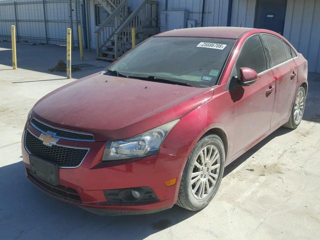 1G1PJ5SC6C7102648 - 2012 CHEVROLET CRUZE ECO RED photo 2