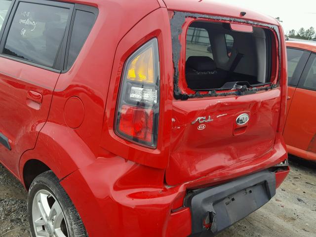 KNDJT2A27A7114545 - 2010 KIA SOUL + RED photo 9